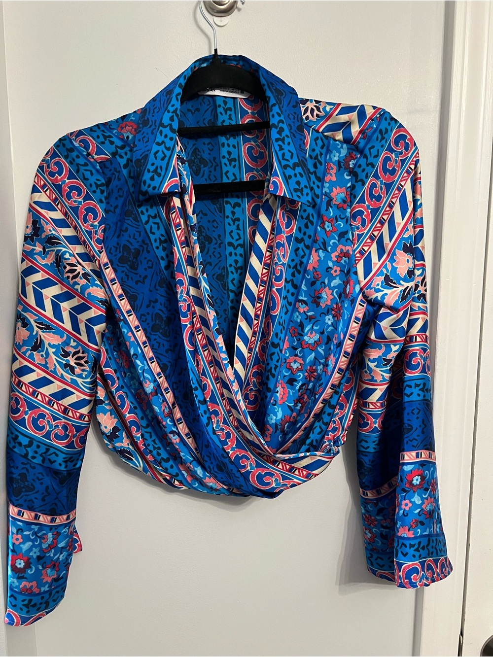 Zara Blue Printed Wrap-Style long sleeve cropped Top; s; excellent condition